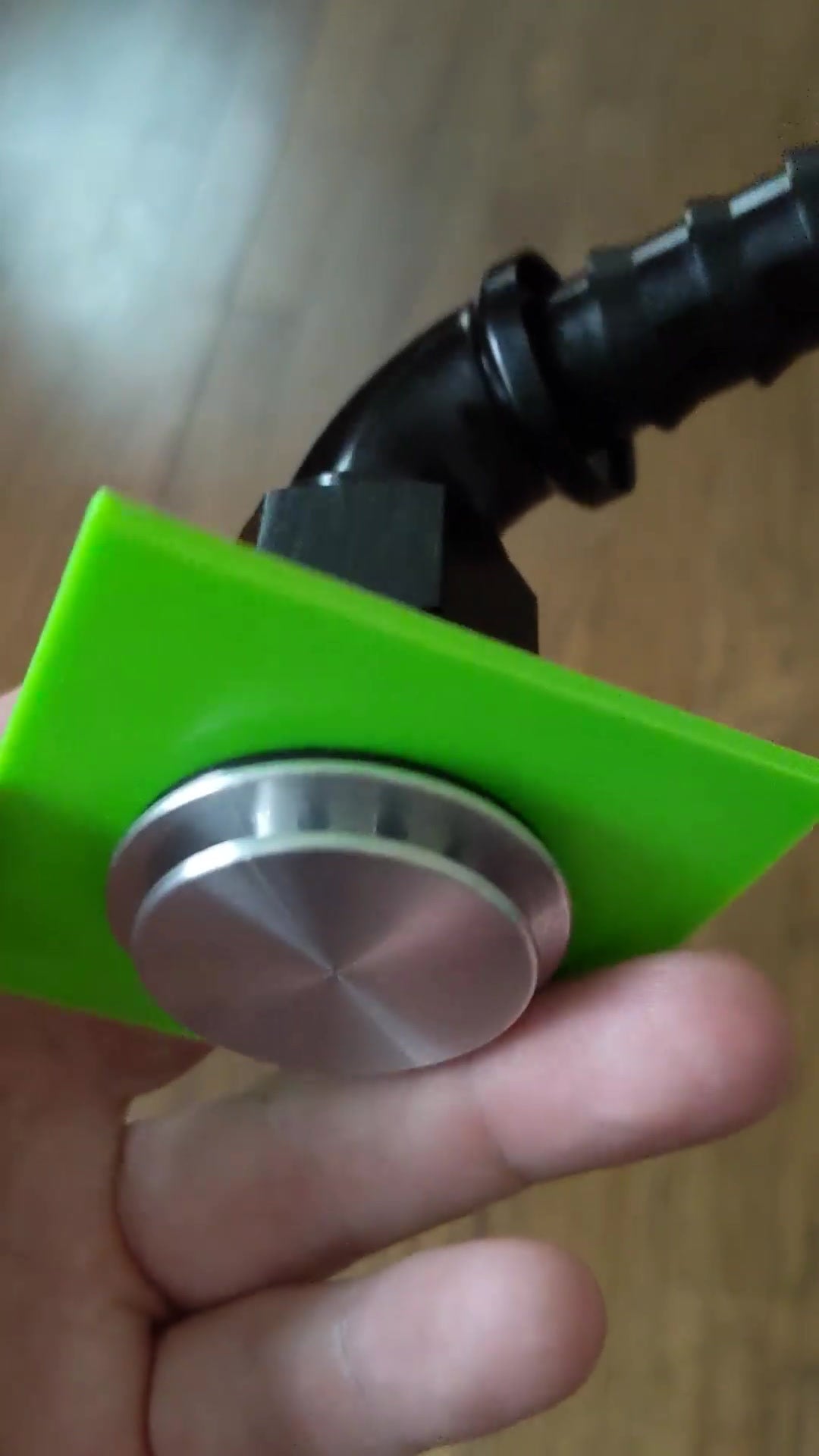 -12AN Universal Baffle port